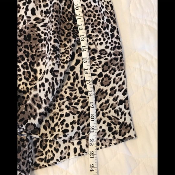 Green Envelope blouse - Picture 2 of 5